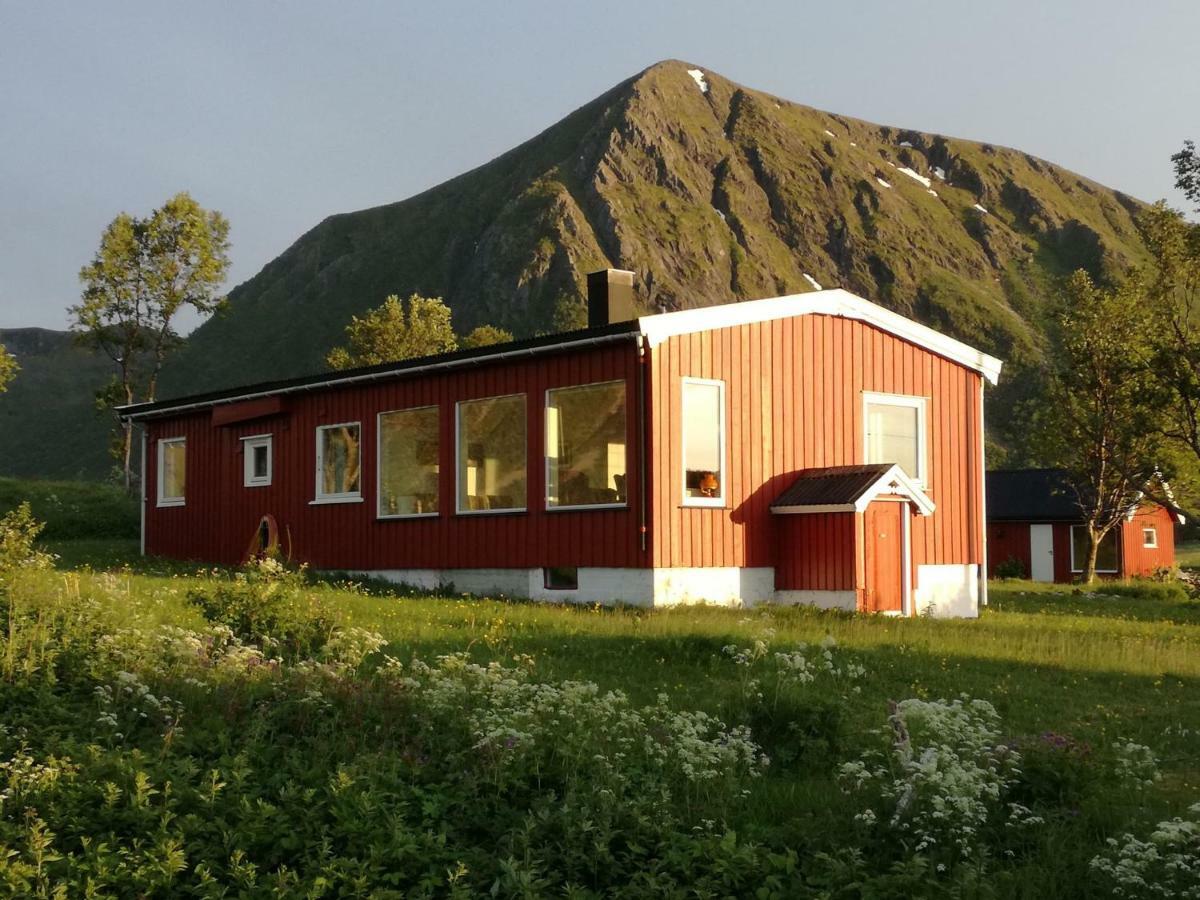 Midnattsolveien 3158,Sommarhusstrand Laukvik Lofoten Norway Bagian luar foto