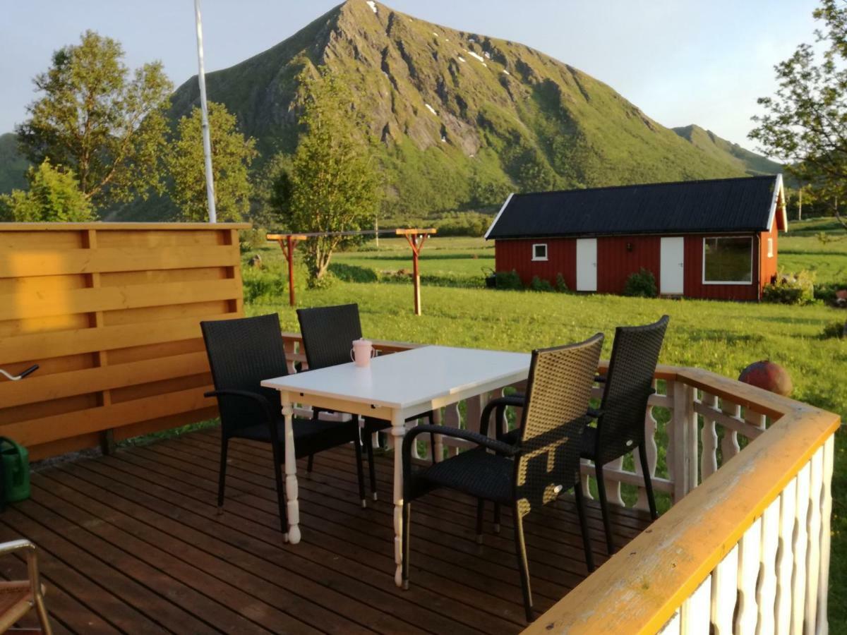 Midnattsolveien 3158,Sommarhusstrand Laukvik Lofoten Norway Bagian luar foto